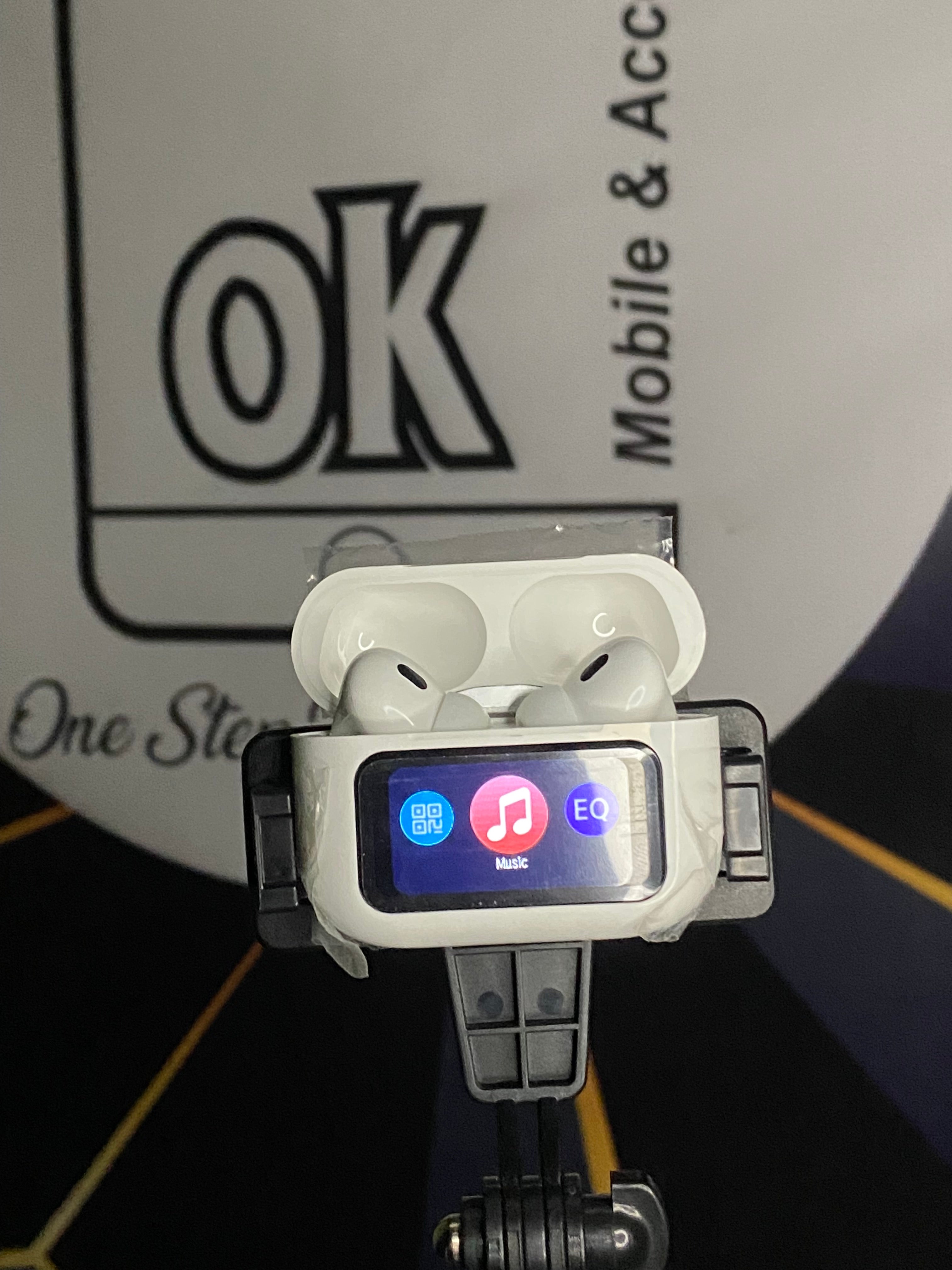 A9, Airpods with Screen